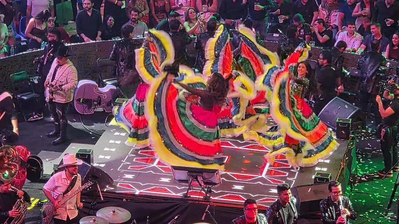 Concierto Grupo Firme EFT